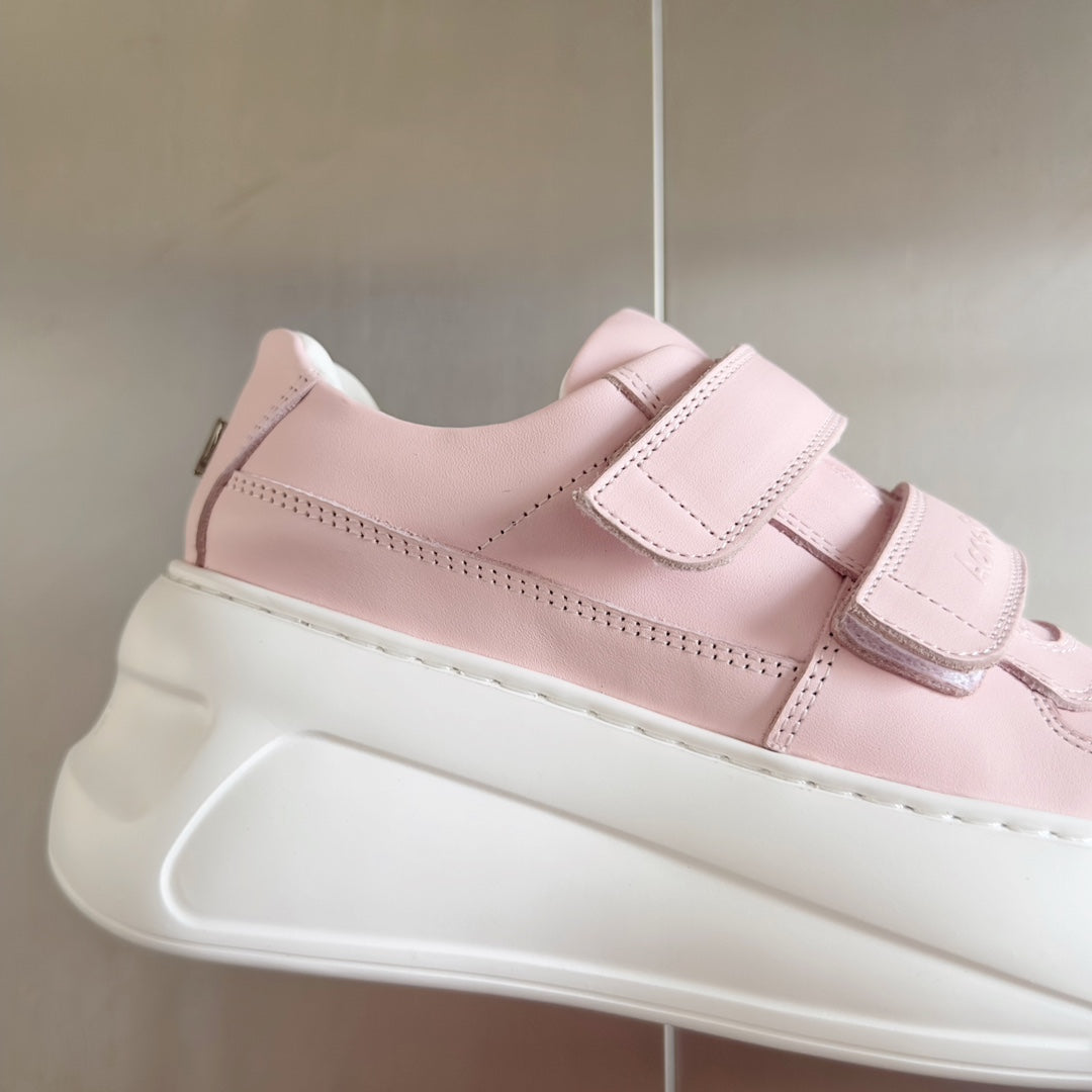 rosa Plateau-Sportschuhe
