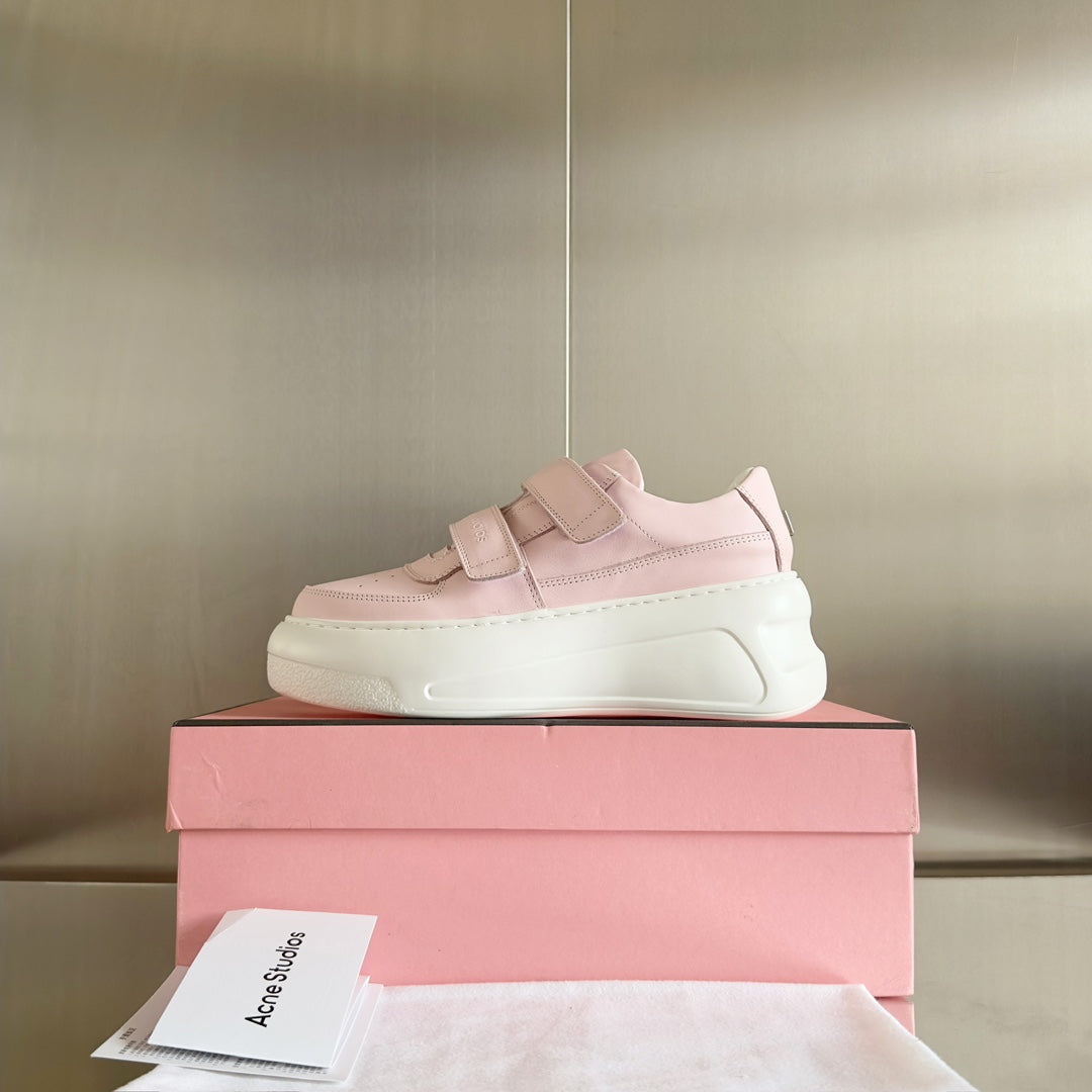 rosa Plateau-Sportschuhe