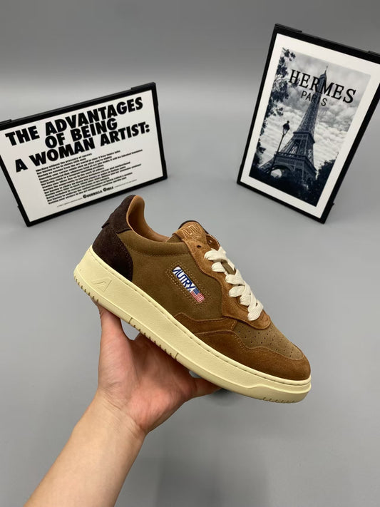 AUTRY SNEAKERS REELWIND LOW SNEAKERS IN FILLER NYLON AND SUEDE
